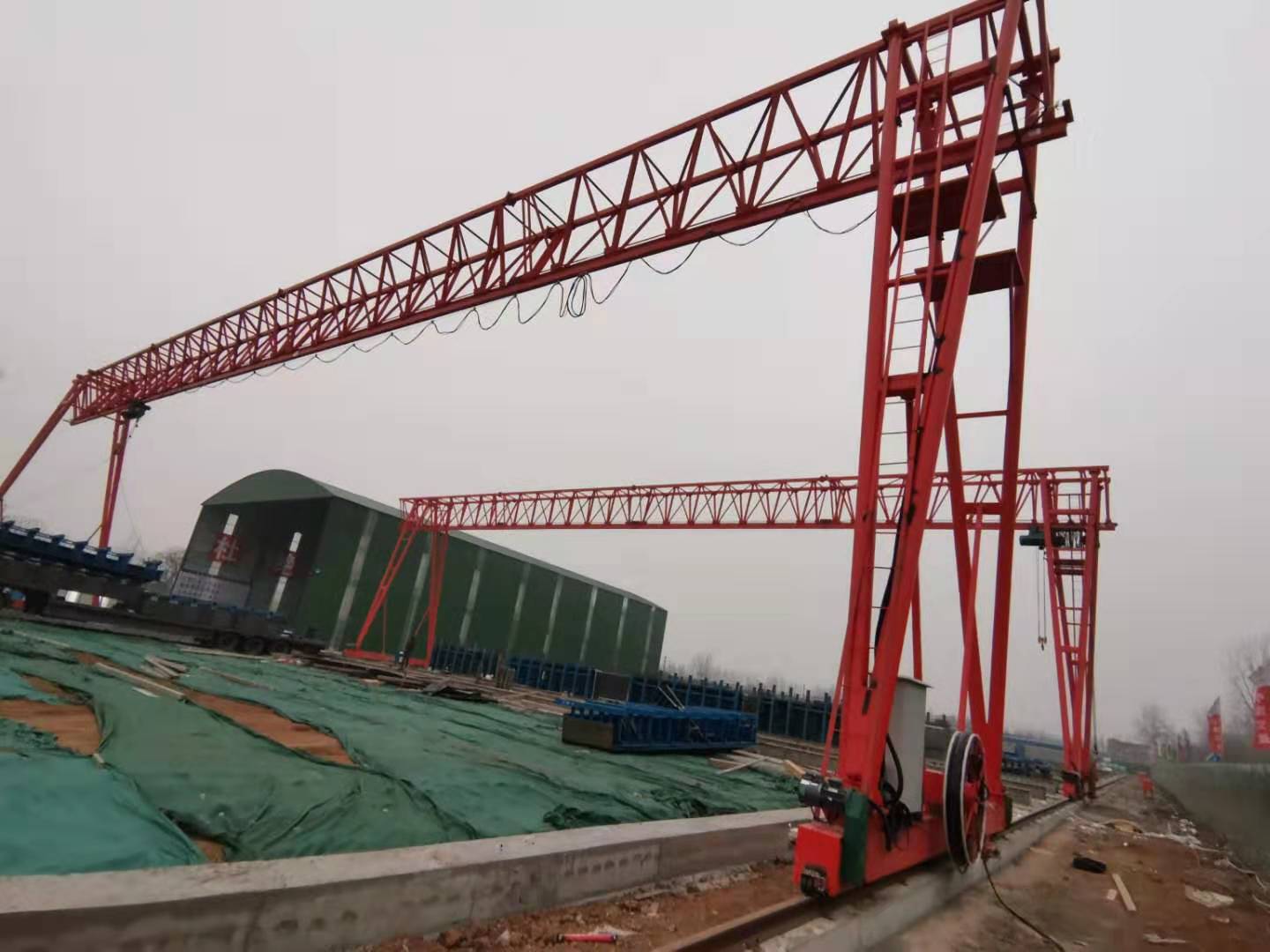 中國交建基礎建設集團，310國道改擴建洛陽新安段，ME90+90/10t-43m-9m一臺，MH10t-43m-9m-2臺，MH5t-22m-9m-1臺