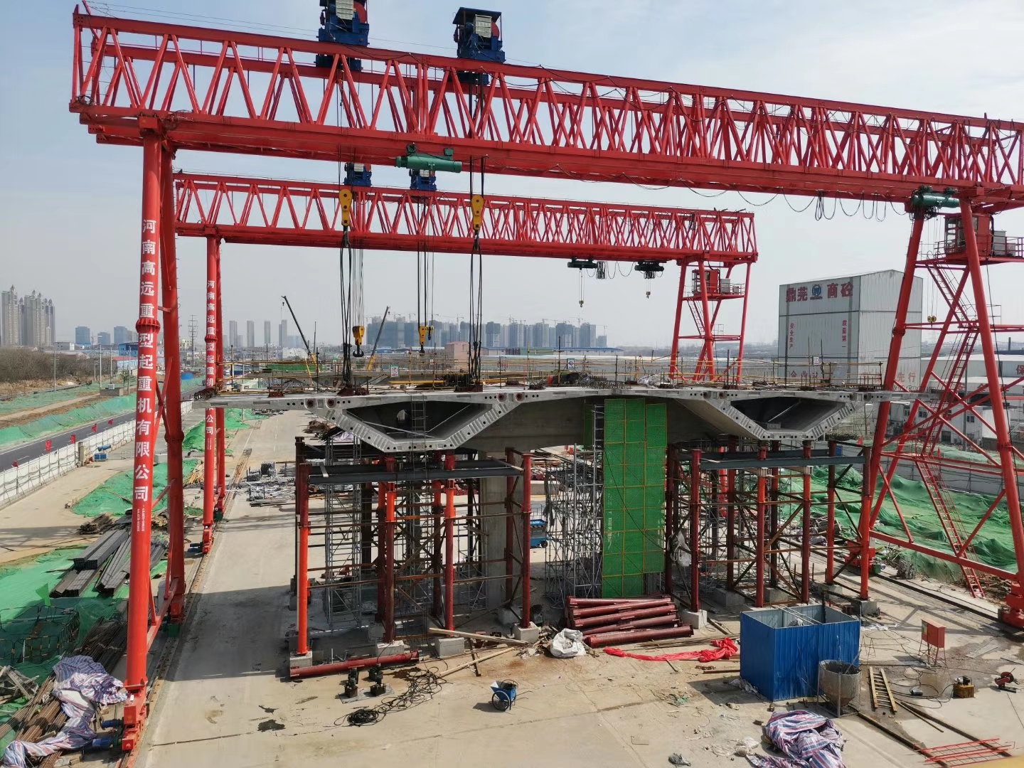 鄭州市政工程集團南四環項目，ME100+100t-57m-20m-2臺，ME100+100t-44m-20m-2臺，