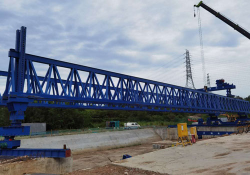 架橋機的主要結(jié)構(gòu)及安裝規(guī)范